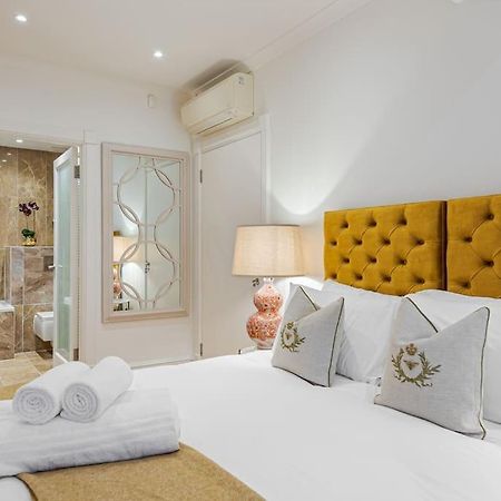 Chic Belgravia Hideaway With Private Patio 10 Mins To Harrods 伦敦 外观 照片