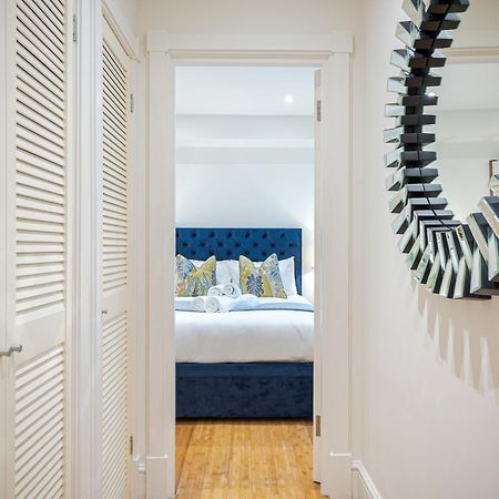 Chic Belgravia Hideaway With Private Patio 10 Mins To Harrods 伦敦 外观 照片